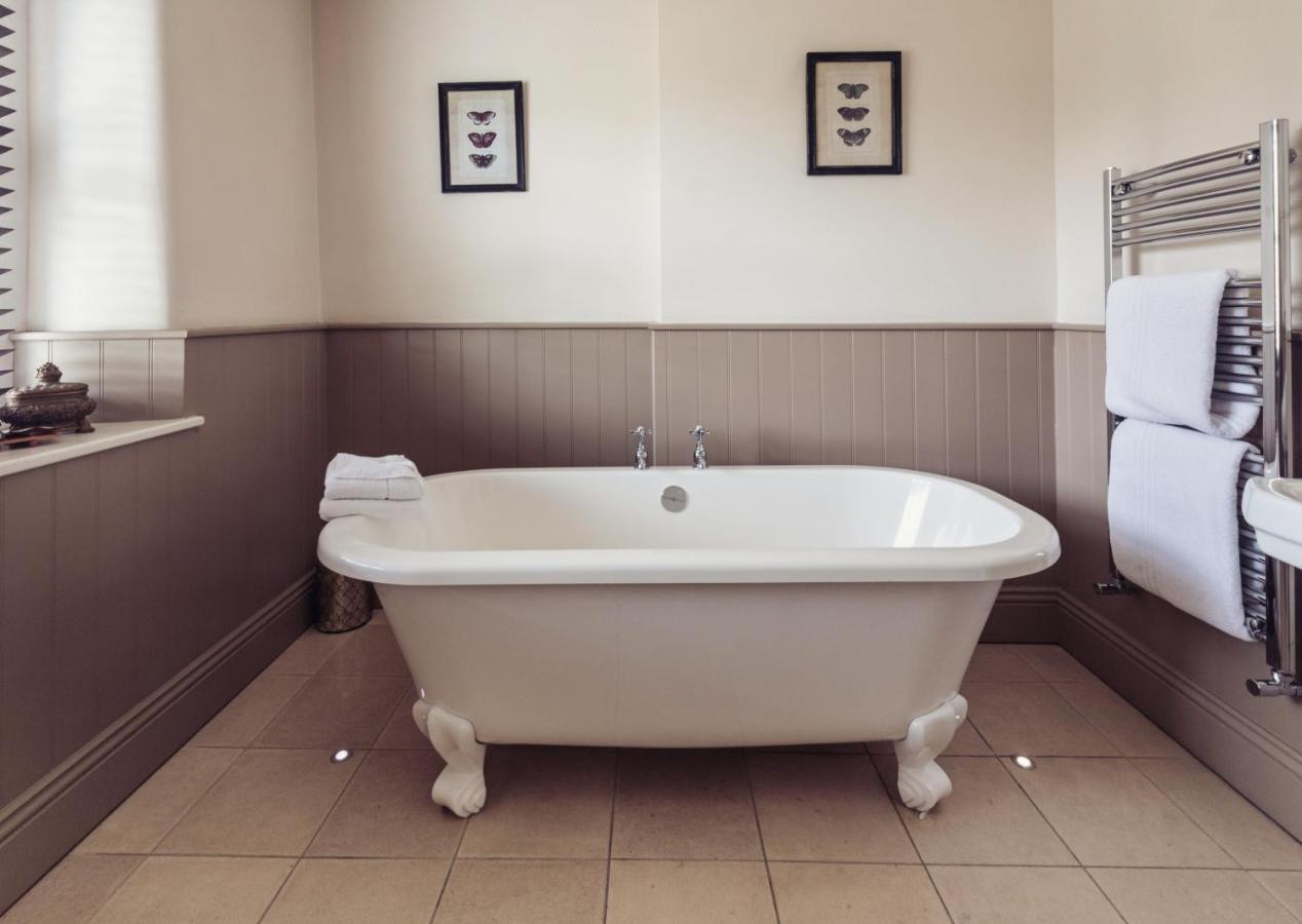 Plough Inn Lupton Bagian luar foto